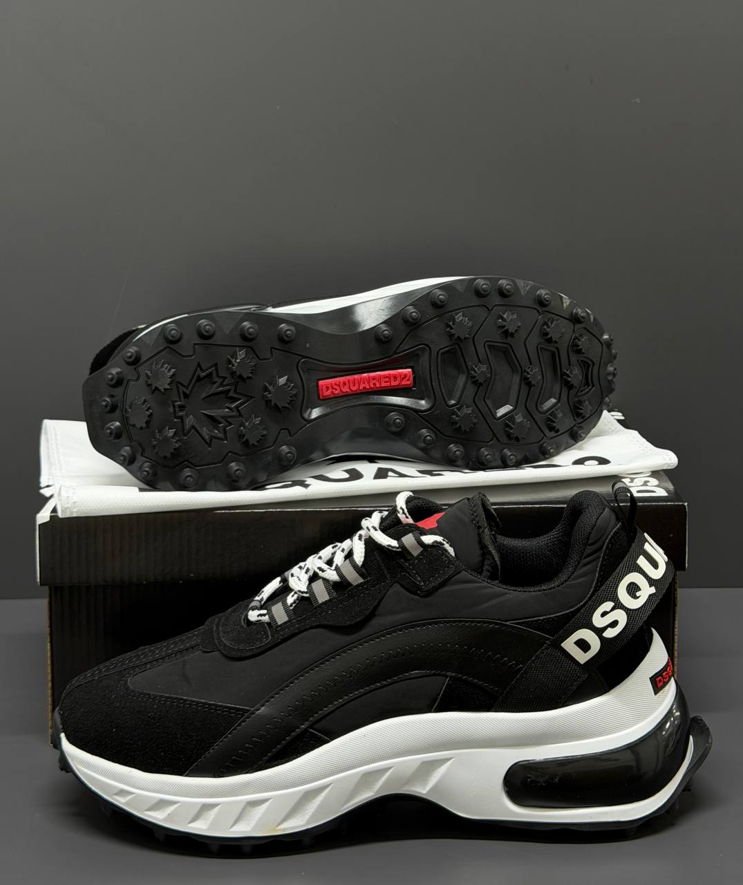 Dsquared2 Maple Leaf Sneakers Black
