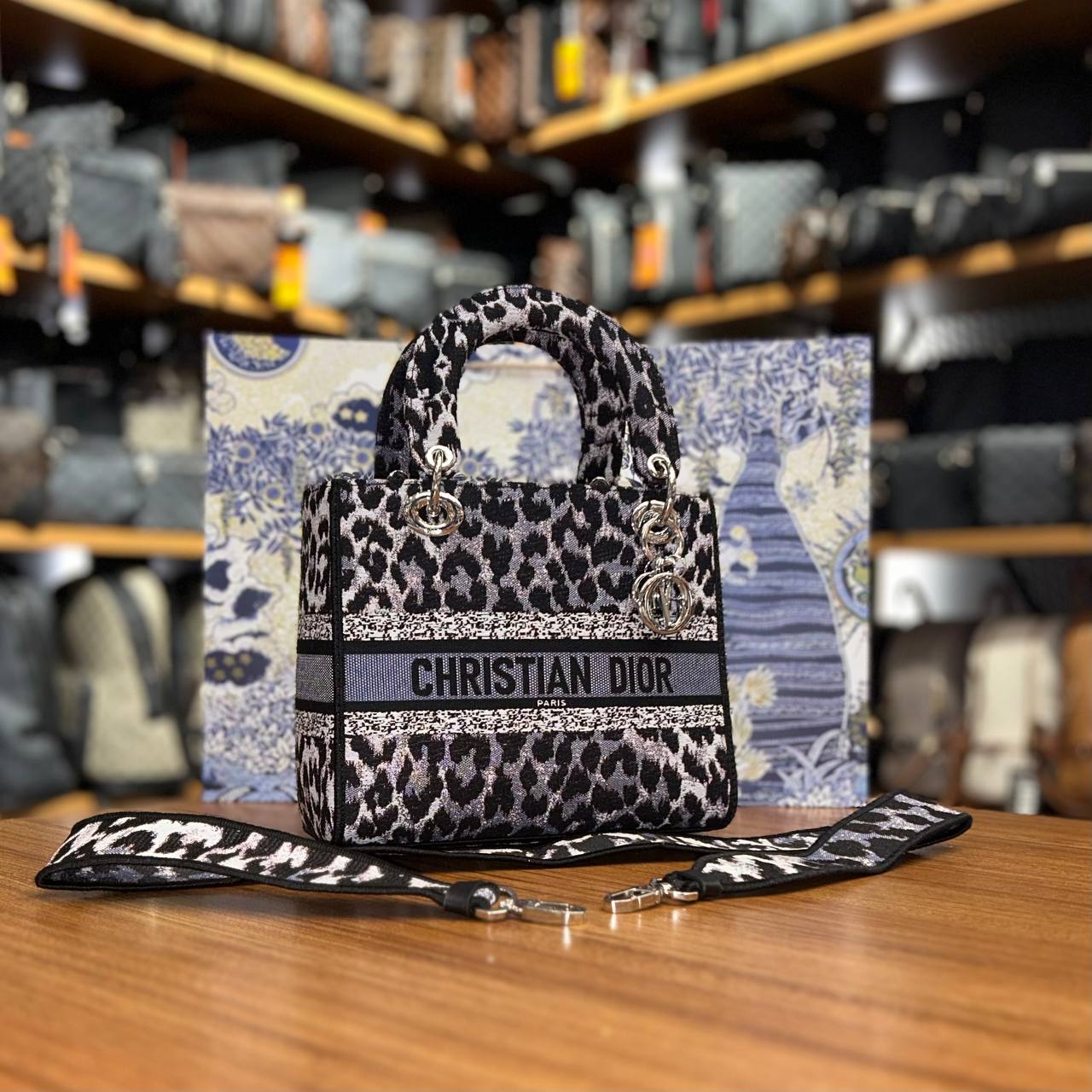 Lady Dior Leopard