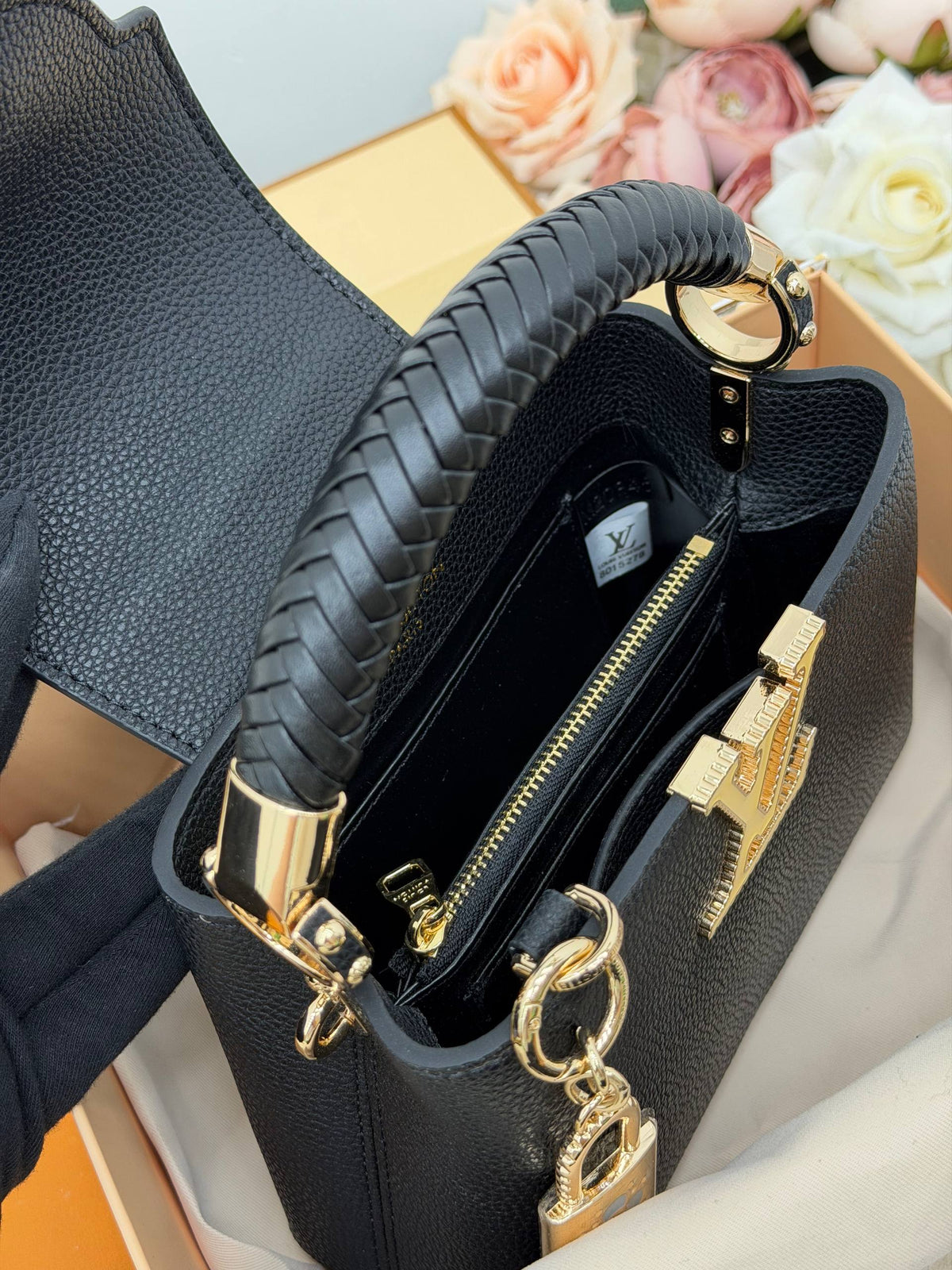 Louis Vuitton Capucines Bag Black