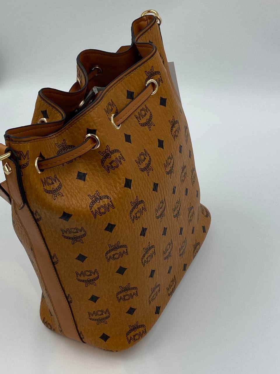 MCM Bucket Bag Cognac Visetos