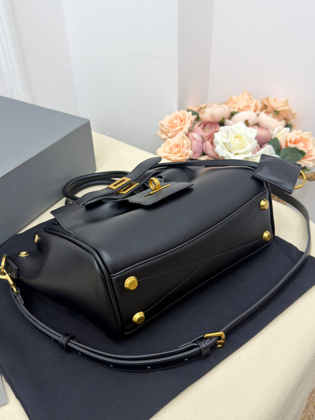 Balenciaga Rodeo Handbag Black