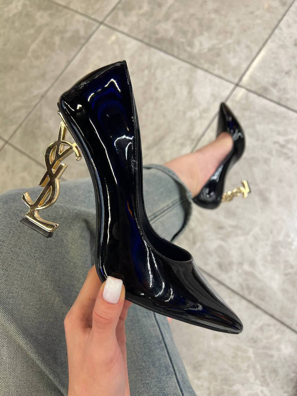 Ysl Γόβα