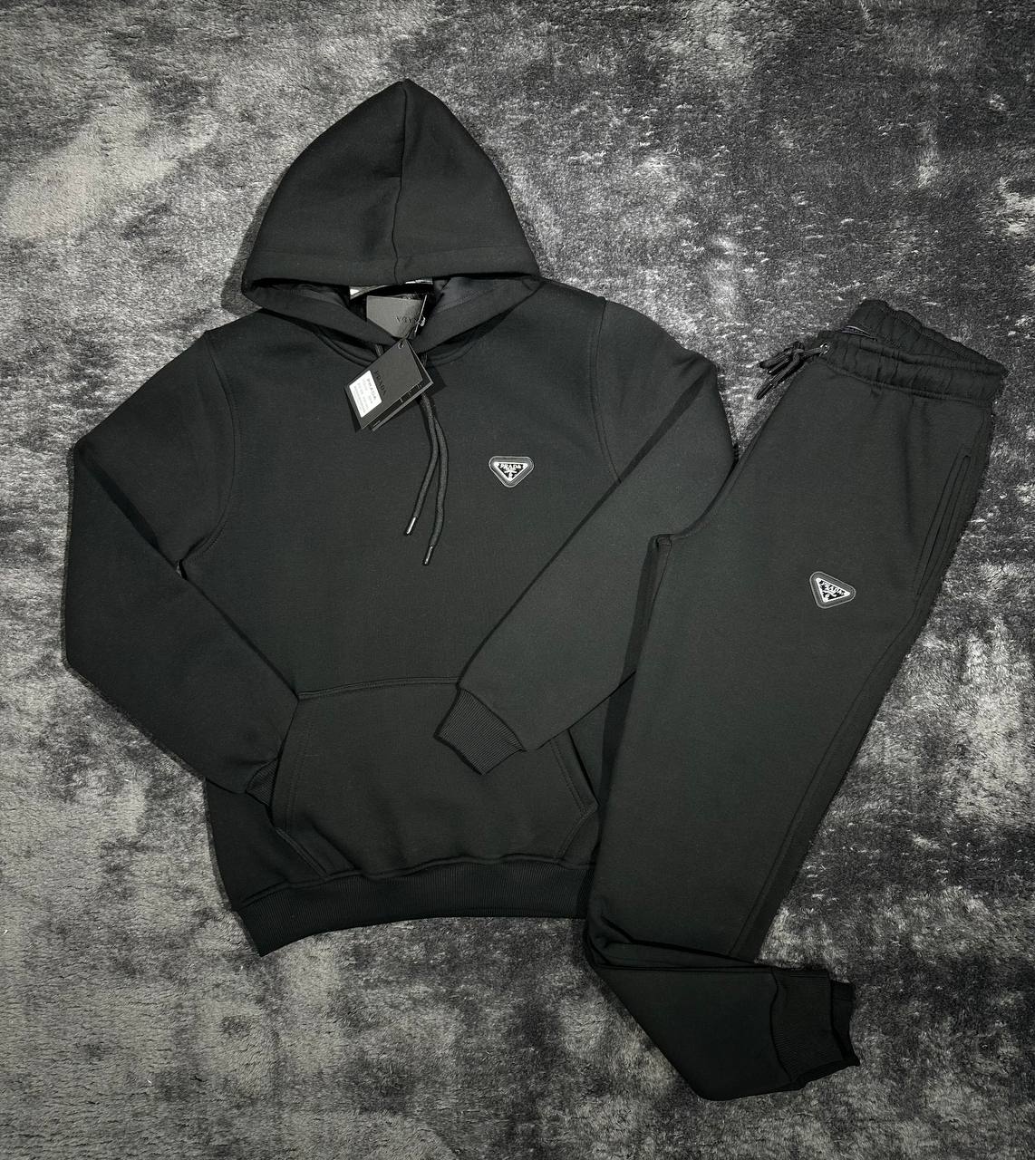 Prada Σετ Φόρμες