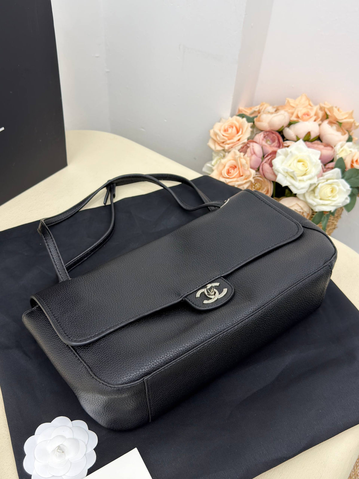 CHANEL Classic Flap Shoulder Bag Black