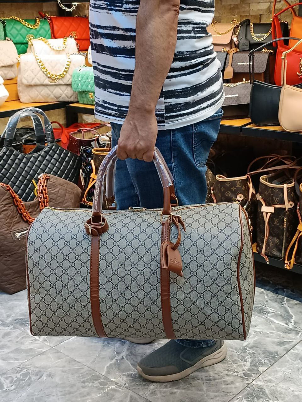 Gucci GG Supreme Canvas Holdall