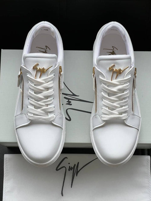 Giuseppe Zanotti White