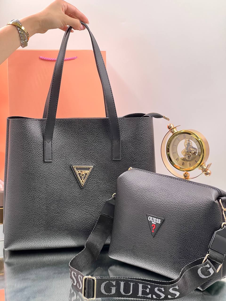 Guess Shopping