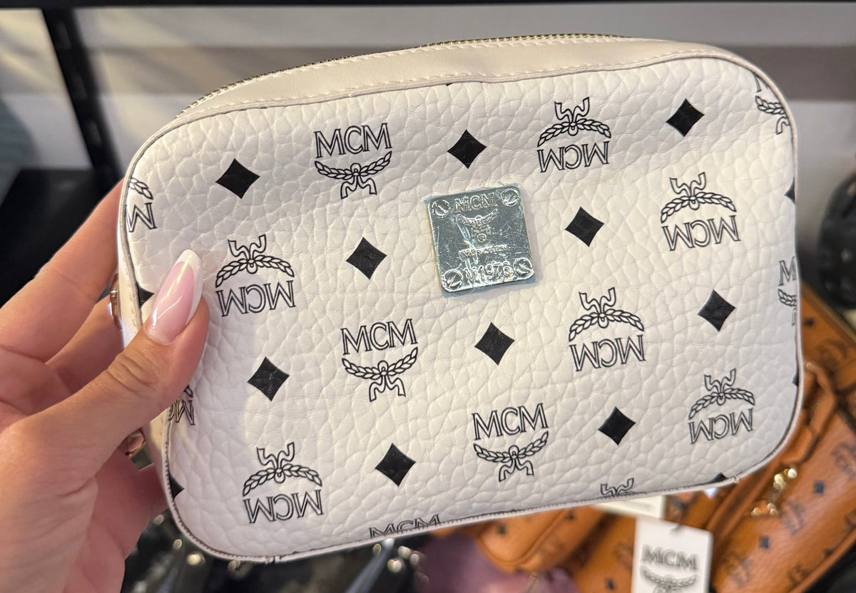Mcm White