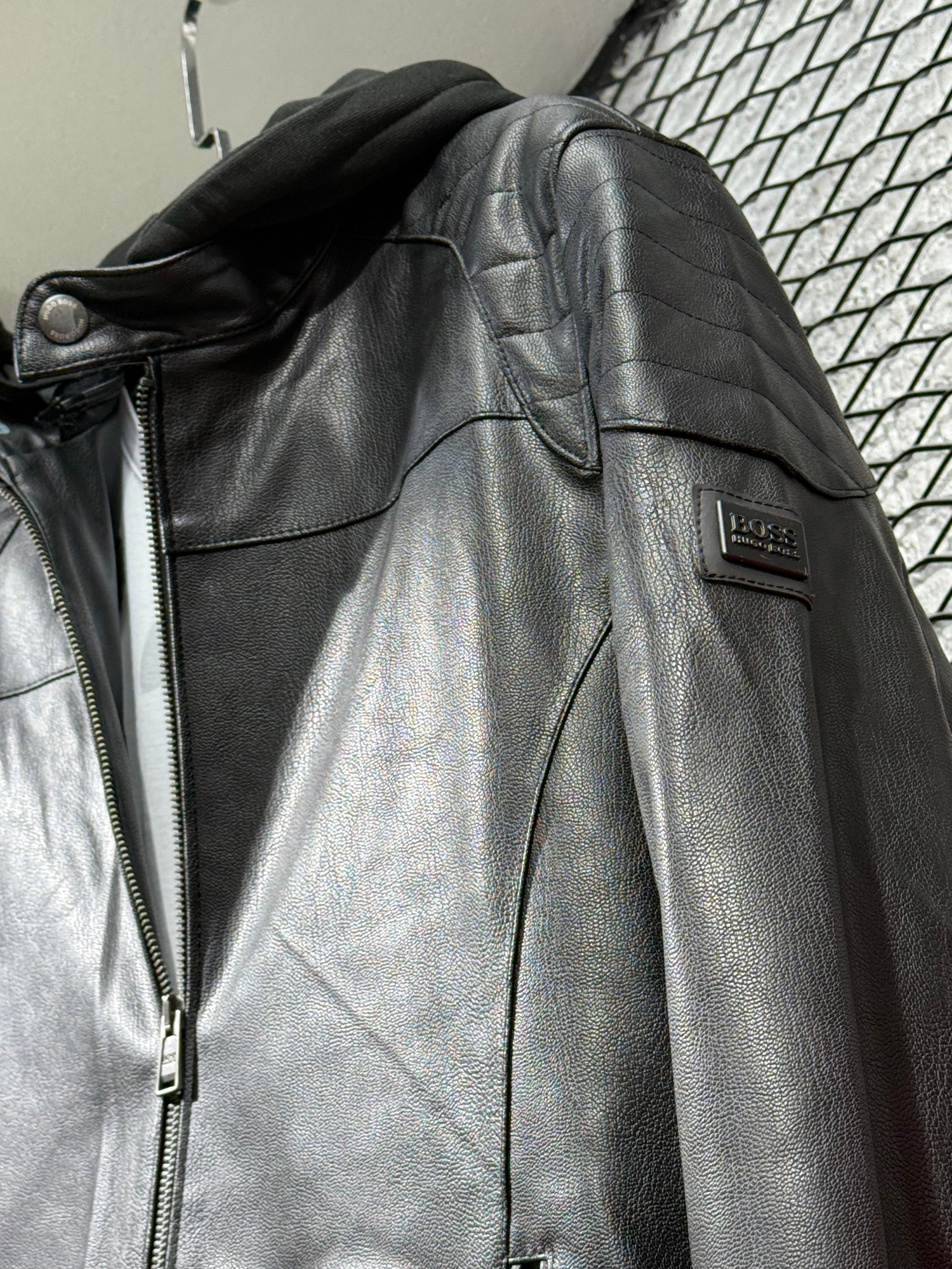 Boss Δερμάτινο