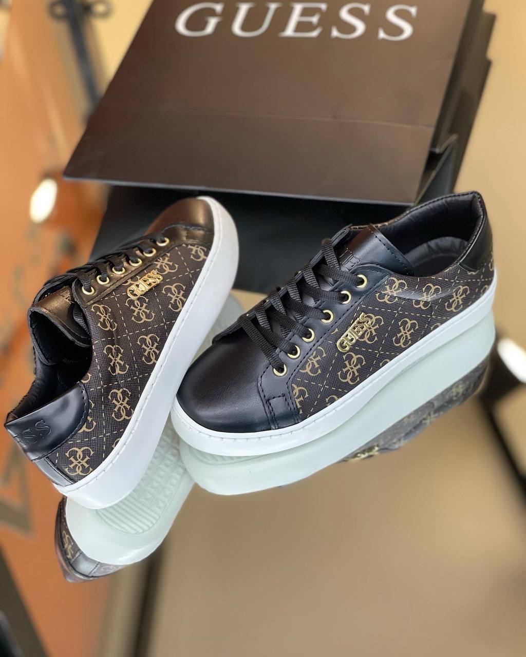 Guess Sneakers