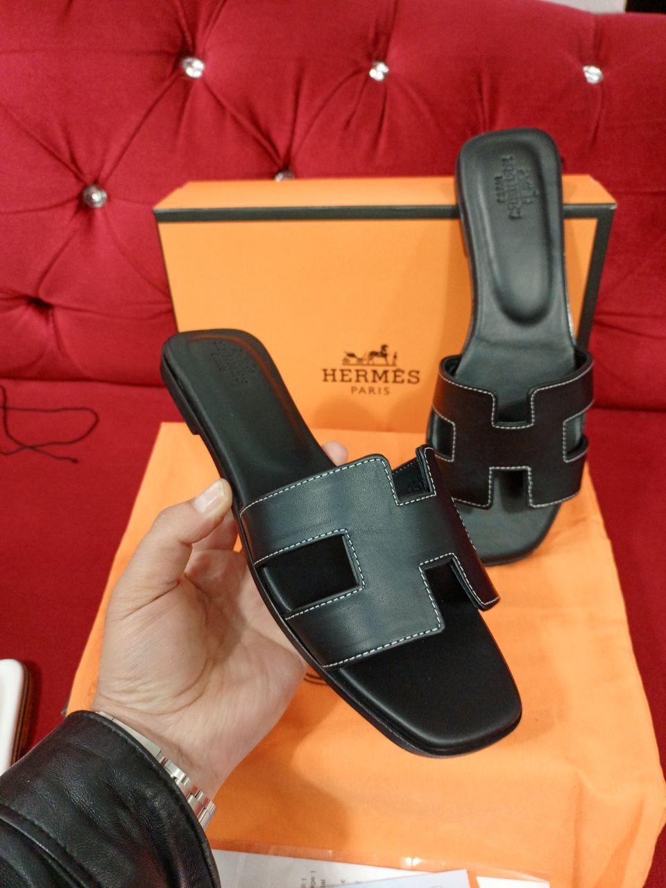 Hermes Oran Slides Black