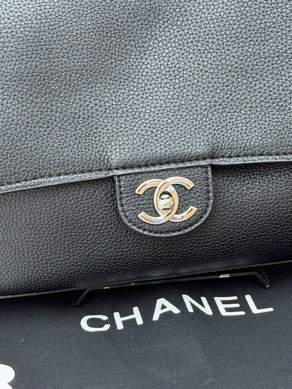 CHANEL Classic Flap Shoulder Bag Black