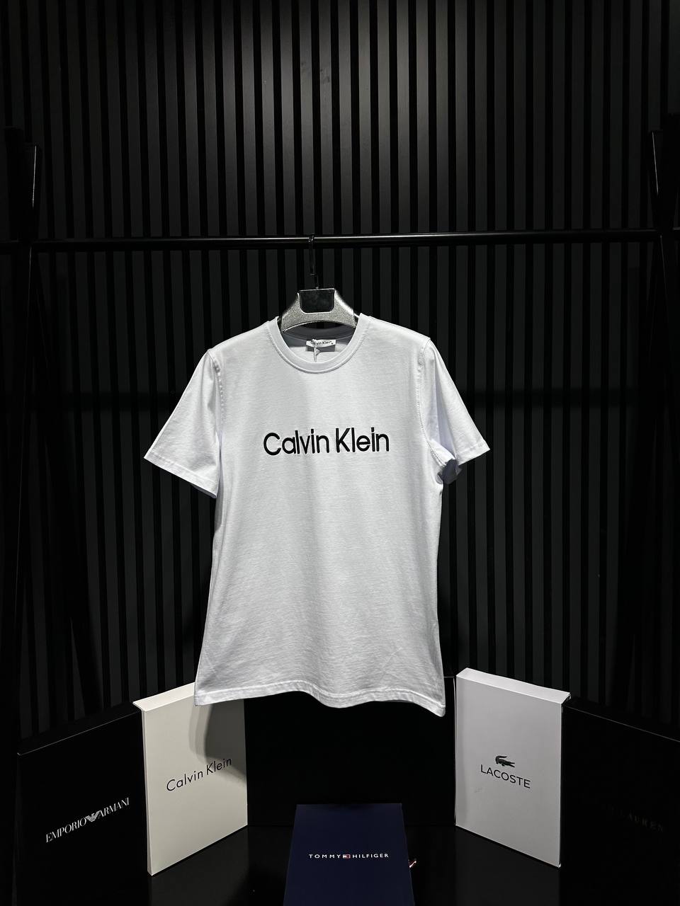 Calvin Klein Tshirt