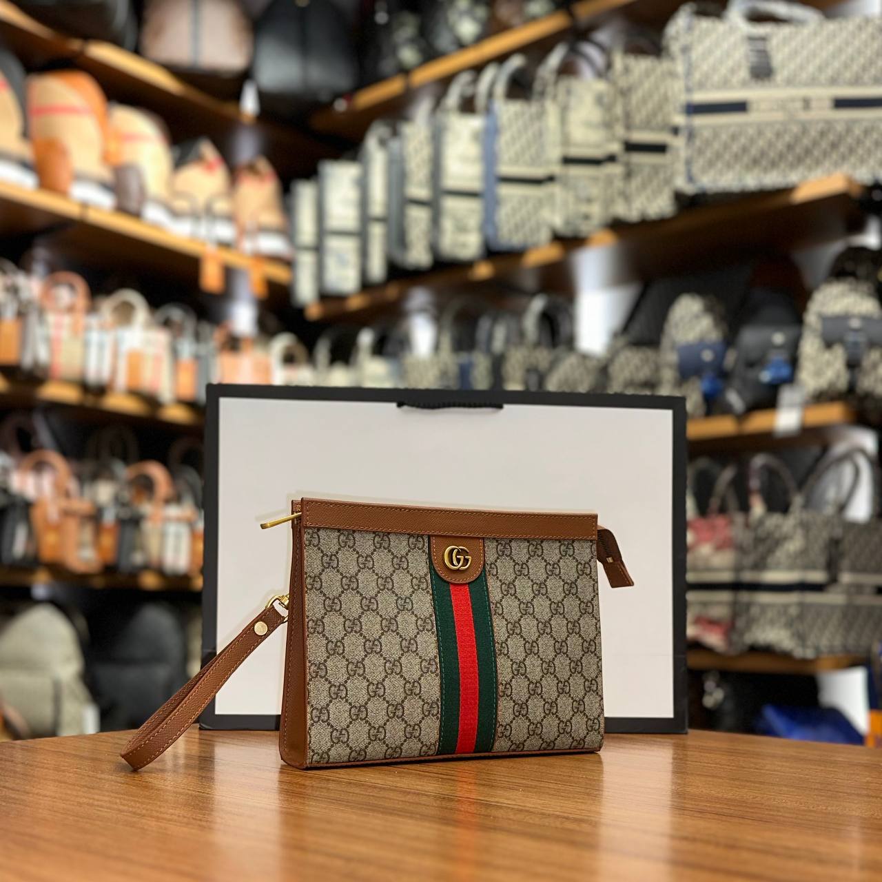 Gucci GG Ophidia Clutch